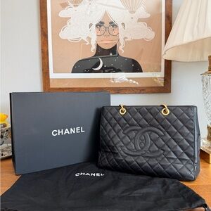Chanel Caviar Gold Grand Shopping Tote